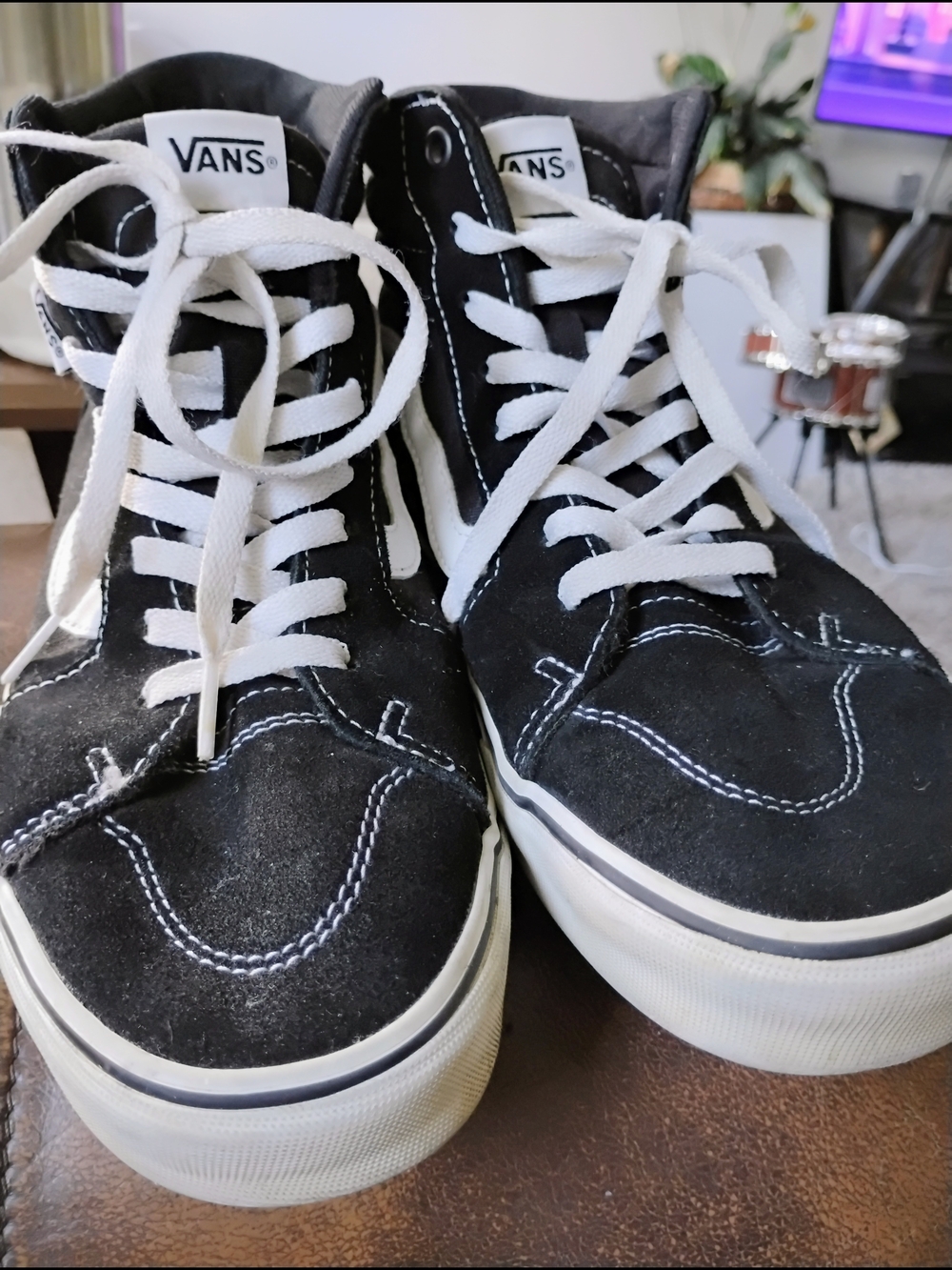 Vans Black and White High-Top Skate Shoes Sz 9.5